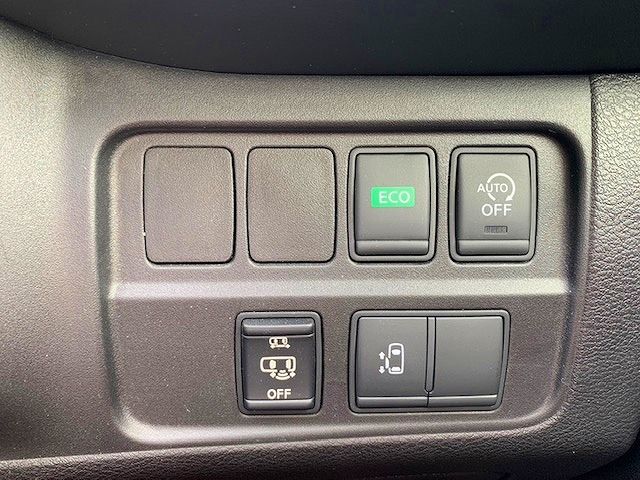 Nissan SERENA 2017-03 5187-21