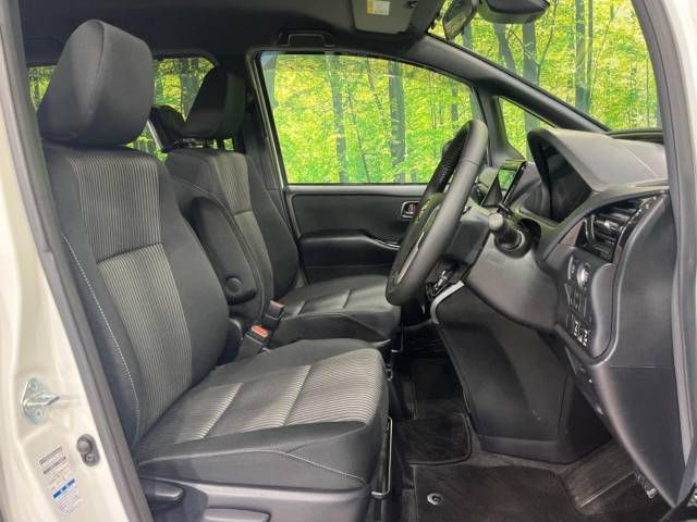 Toyota VOXY 2020-11 20242-8