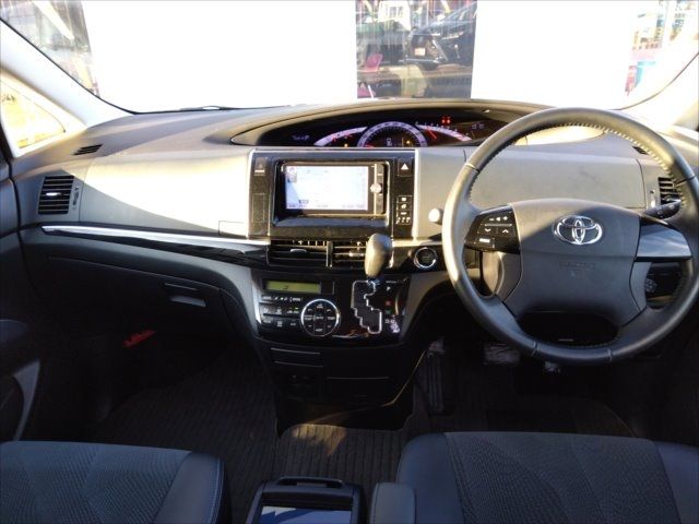 Toyota ESTIMA 2013-11 20326-1