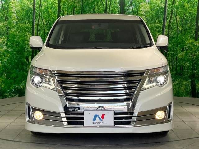 Nissan ELGRAND 2015-07 195901-15