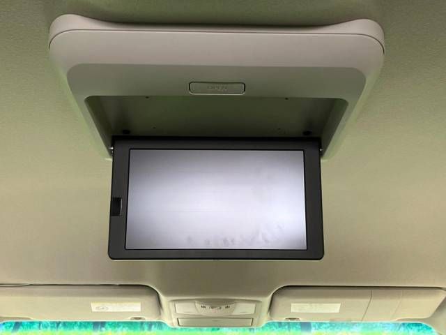 Nissan ELGRAND 2015-07 195901-4