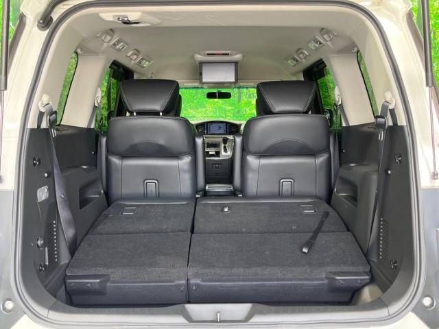 Nissan ELGRAND 2015-07 195901-11