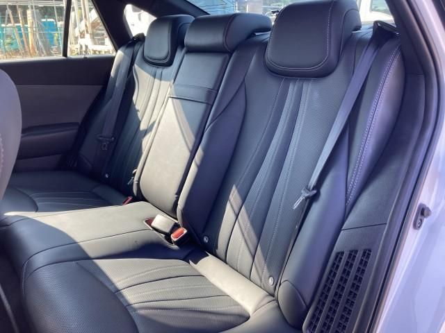 Toyota CROWN SEDAN 2022-01 24853-25