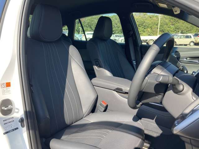 Toyota CROWN SEDAN 2022-01 24853-21