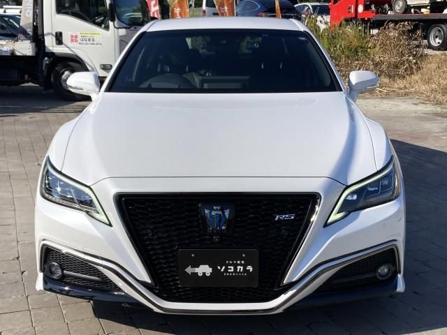 Toyota CROWN SEDAN 2022-01 24853-3