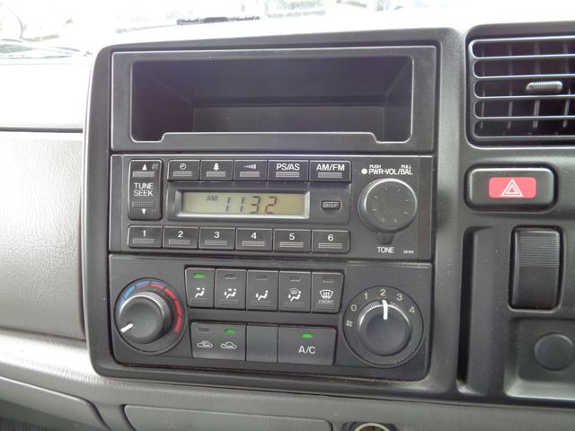 Mazda TITAN 2003-06 7922-10