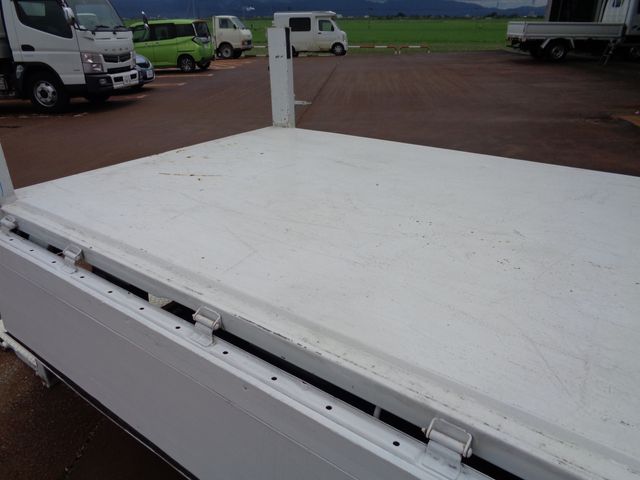 Mazda TITAN 2003-06 7922-19