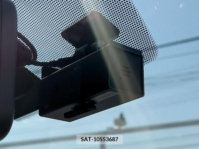Nissan NOTE 2017-01 279971-9