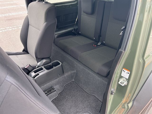 Suzuki JIMNY SIERRA 2019-02 24310-21