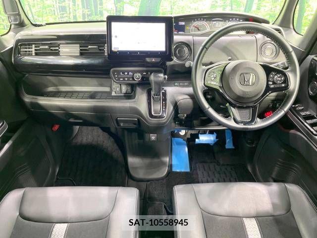 Honda N BOX CUSTOM 2021-01 279117-1