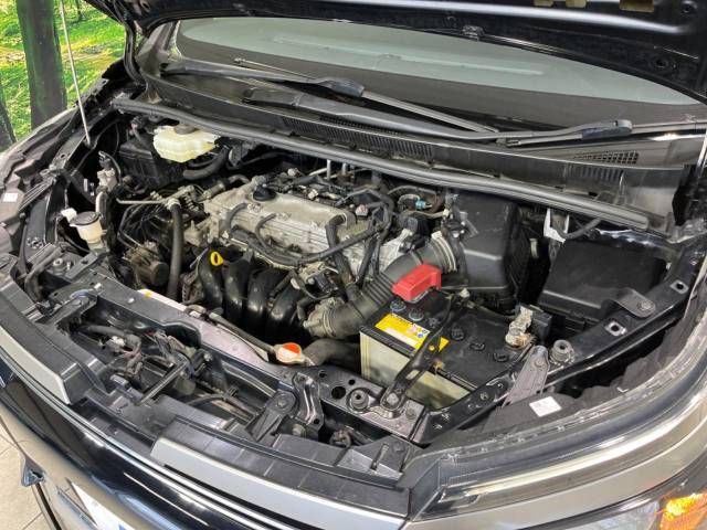 Toyota VOXY 2016-10 6040-18
