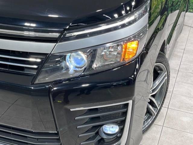 Toyota VOXY 2016-10 6040-13