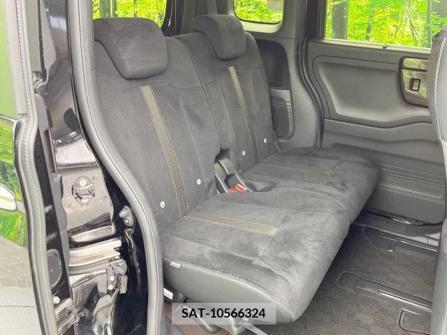 Honda N BOX CUSTOM 2018-02 306946-10
