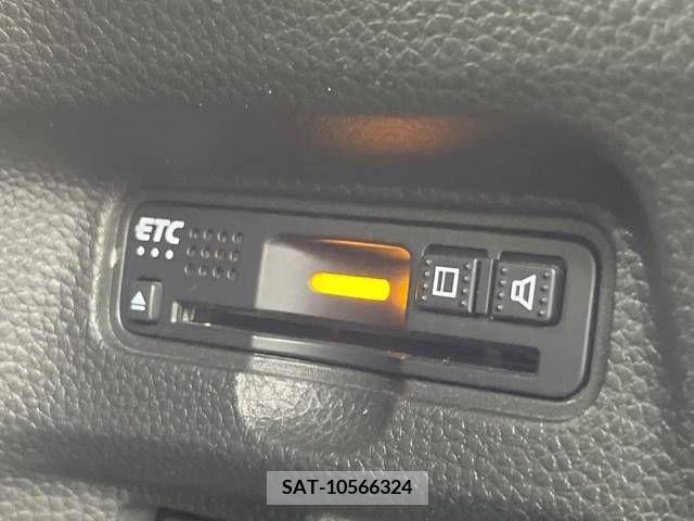 Honda N BOX CUSTOM 2018-02 306946-7