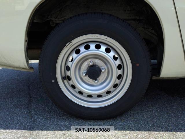 Toyota PROBOX VAN 2017-04 282585-8