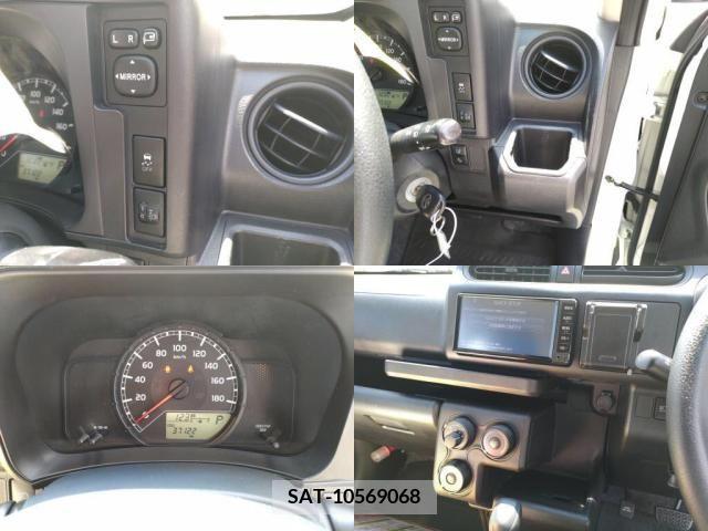Toyota PROBOX VAN 2017-04 282585-4