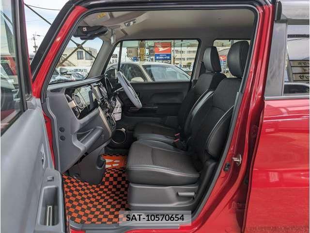 Suzuki HUSTLER 2017-08 361450-9