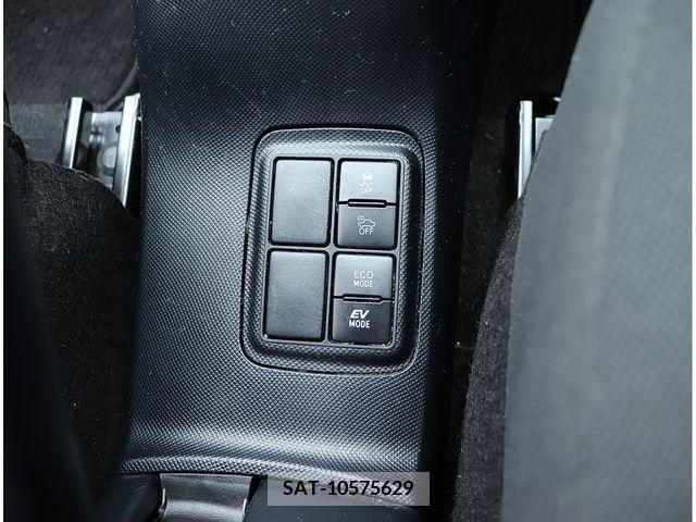 Toyota AQUA 2019-05 314096-18