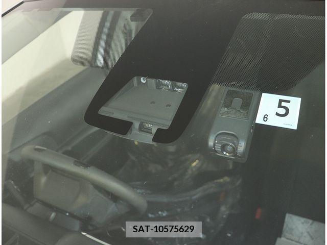Toyota AQUA 2019-05 314096-10