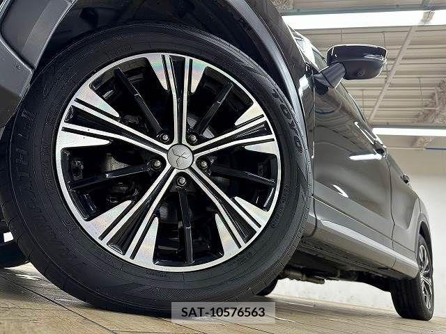Mitsubishi ECLIPSE CROSS 2019-10 359524-10