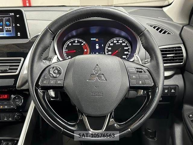 Mitsubishi ECLIPSE CROSS 2019-10 359524-12