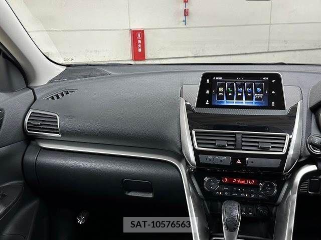 Mitsubishi ECLIPSE CROSS 2019-10 359524-11