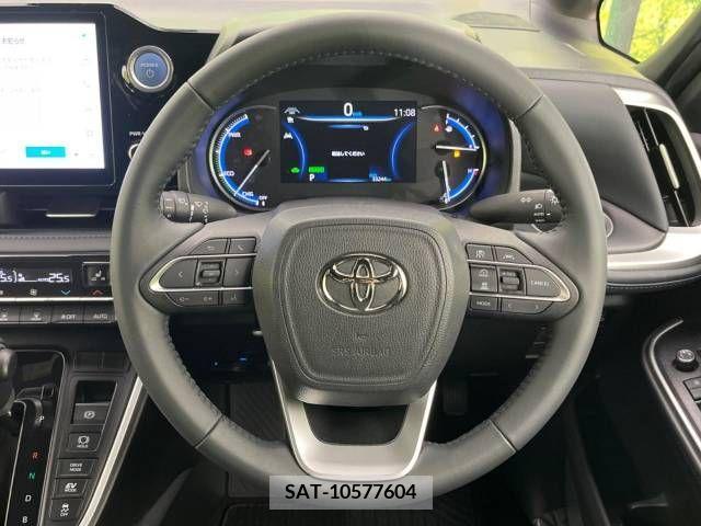 Toyota VOXY HYBRID 2022-01 239237-12