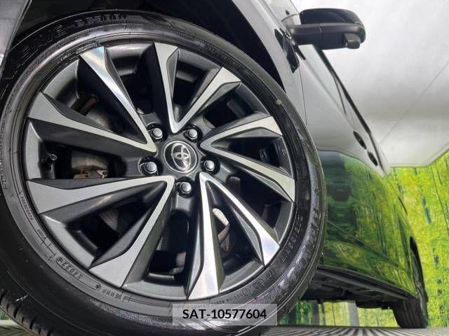 Toyota VOXY HYBRID 2022-01 239237-14