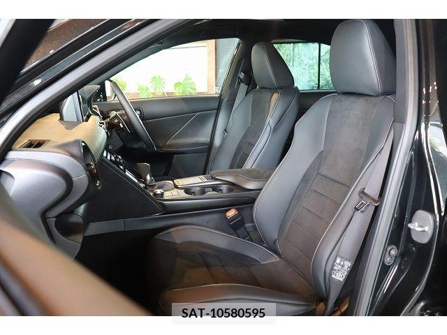 Lexus IS 2023-06 397102-12