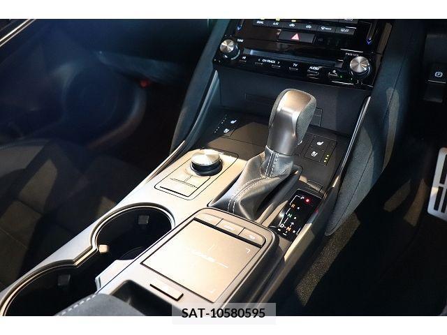 Lexus IS 2023-06 397102-18