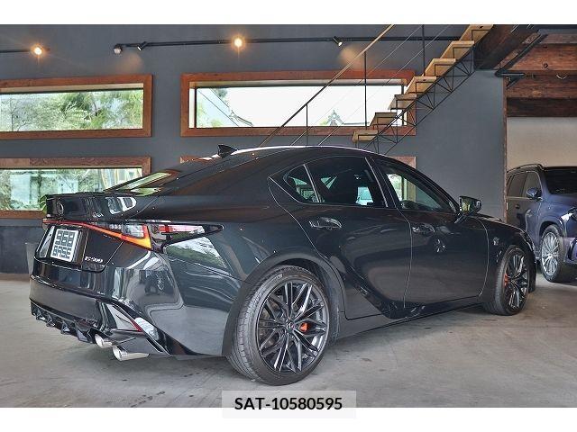 Lexus IS 2023-06 397102-5