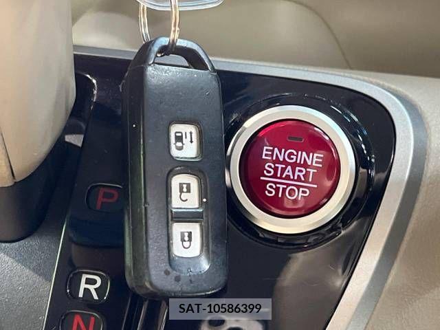 Honda N BOX 2013-06 333835-7