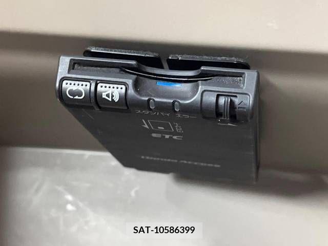 Honda N BOX 2013-06 333835-6