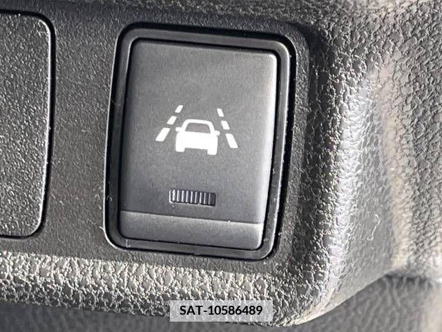 Nissan NOTE 2018-09 365463-7