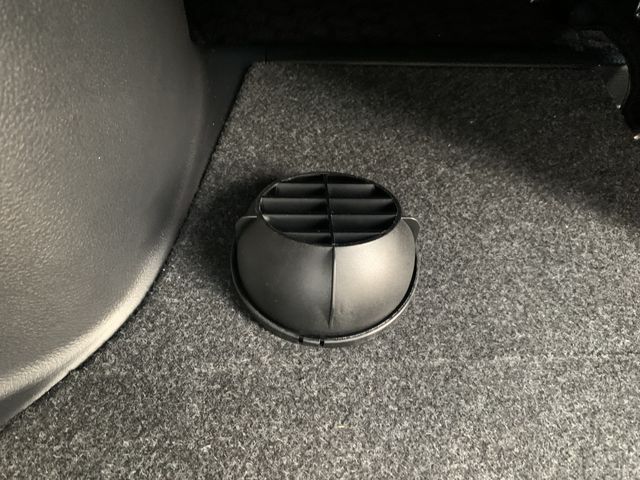 Toyota VOXY 2017-07 193964-21