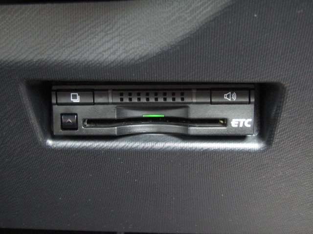 Toyota AQUA 2016-02 22642-11