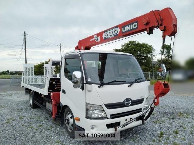 Hino DUTRO 2013-12 320427-2