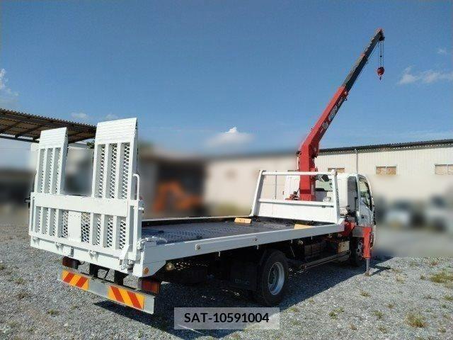 Hino DUTRO 2013-12 320427-19