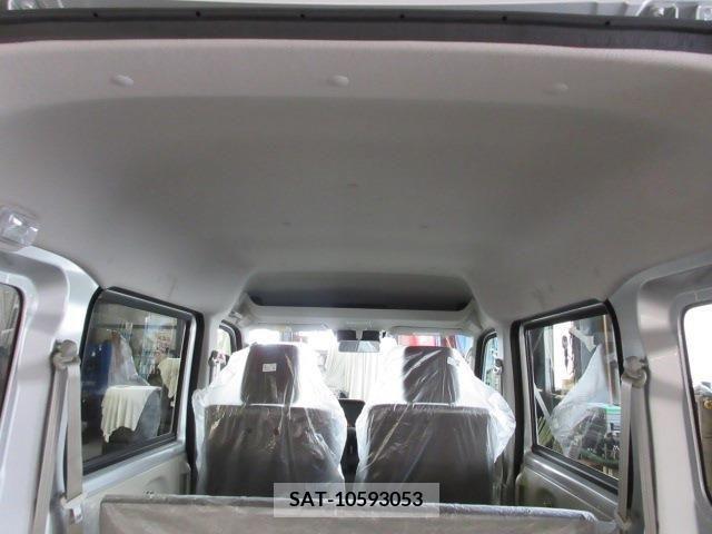 Suzuki EVERY 2024-03 301661-10