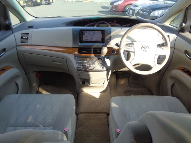 Toyota ESTIMA 2009-06 195228-2