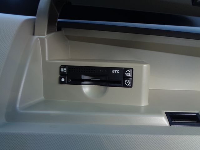 Toyota ESTIMA 2009-06 195228-28