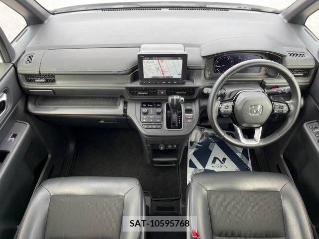 Honda e 2022-07 332473-1