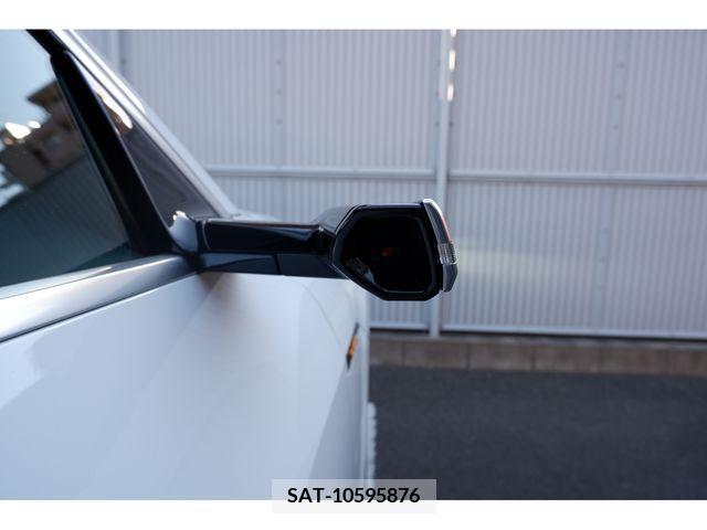 Audi E-TRON 2021-08 318085-10