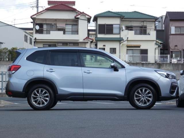 Subaru FORESTER 2019-01 527-4