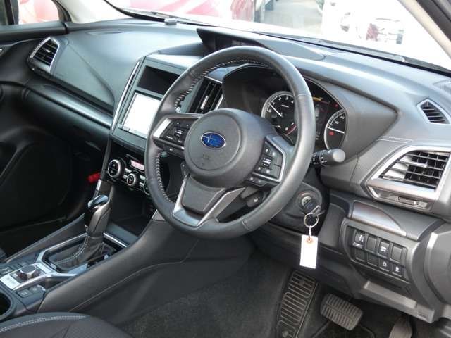 Subaru FORESTER 2019-01 527-11