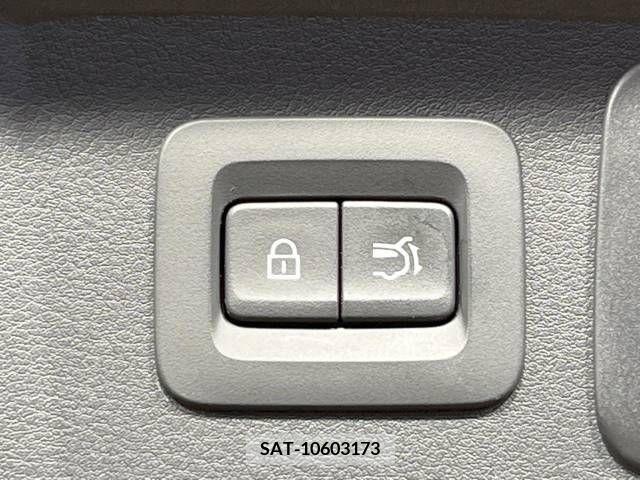 Mazda CX-60 2022-10 266148-7