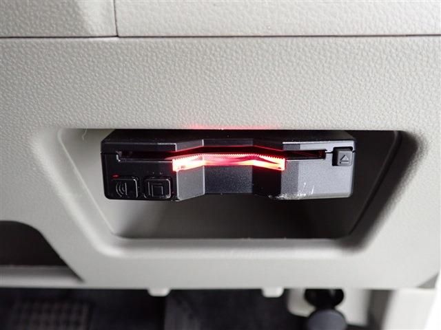 Daihatsu TANTO 2019-10 195412-13