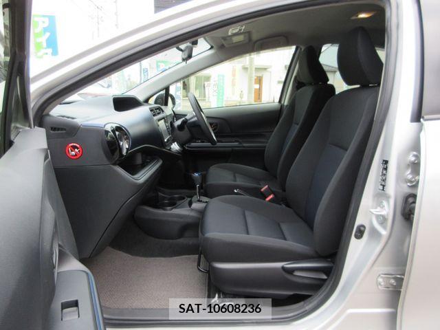 Toyota AQUA 2017-03 291835-10