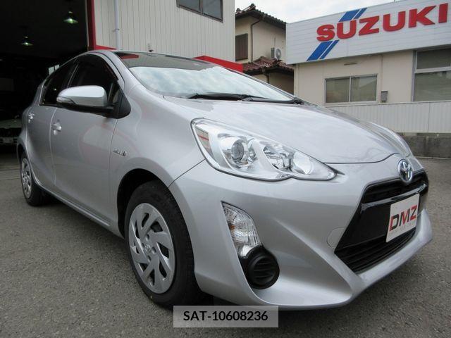 Toyota AQUA 2017-03 291835-1