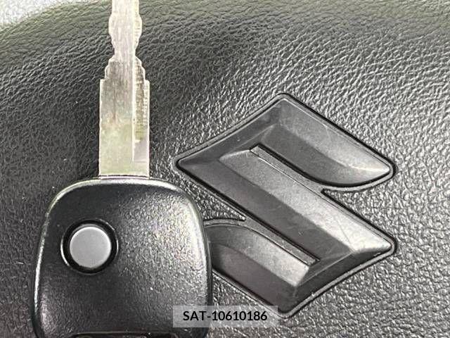 Suzuki ALTO 2016-03 259582-7